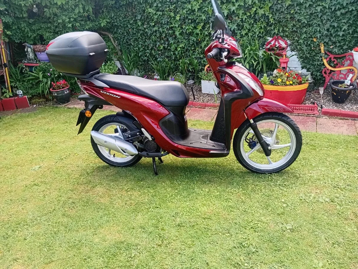 Honda Vision 110 - Image 3