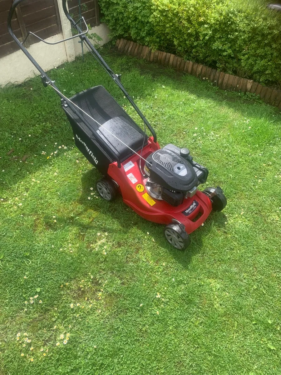 Lawnmower - Image 3