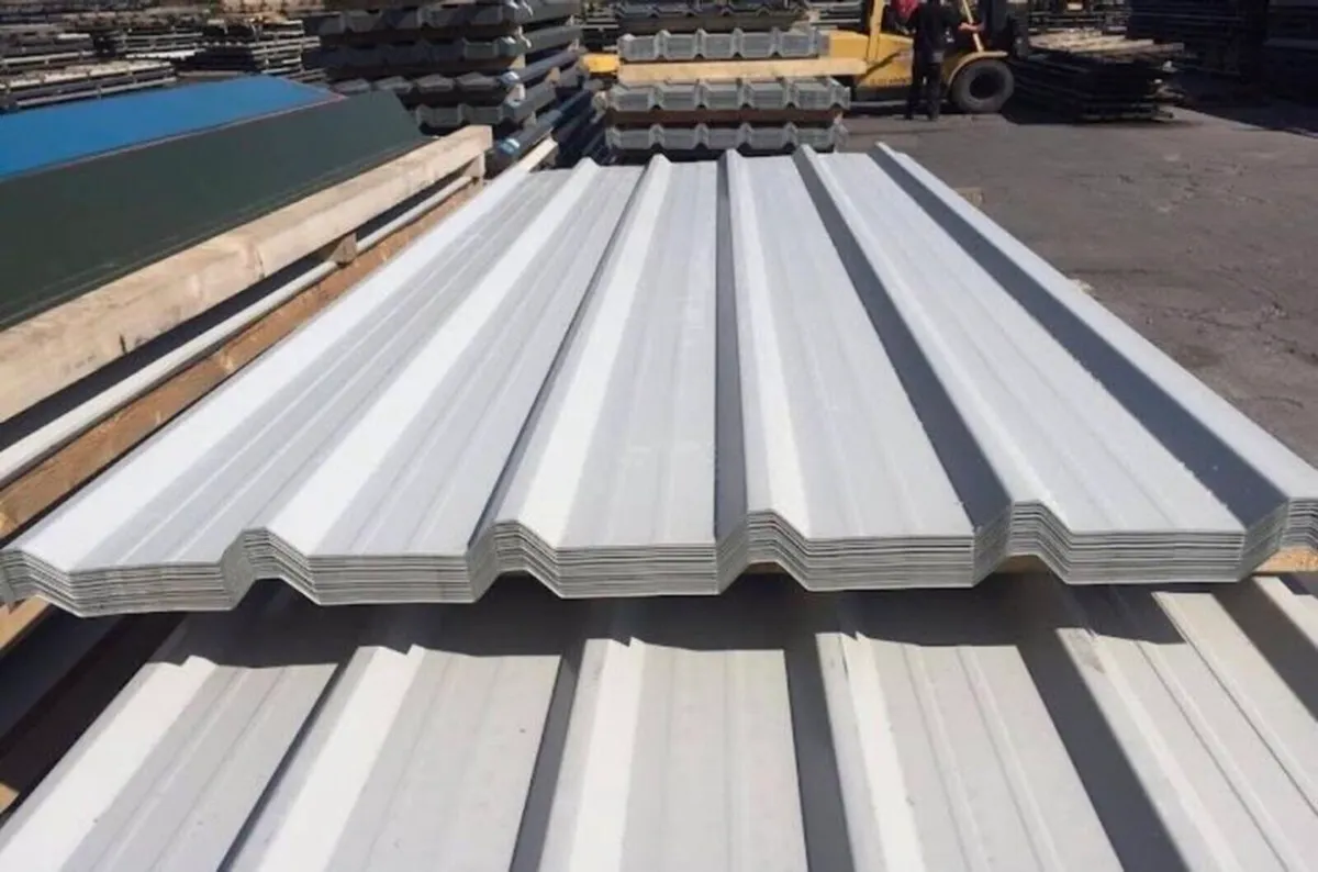 Cladding roof sheeting side sheeting on sale - Image 1