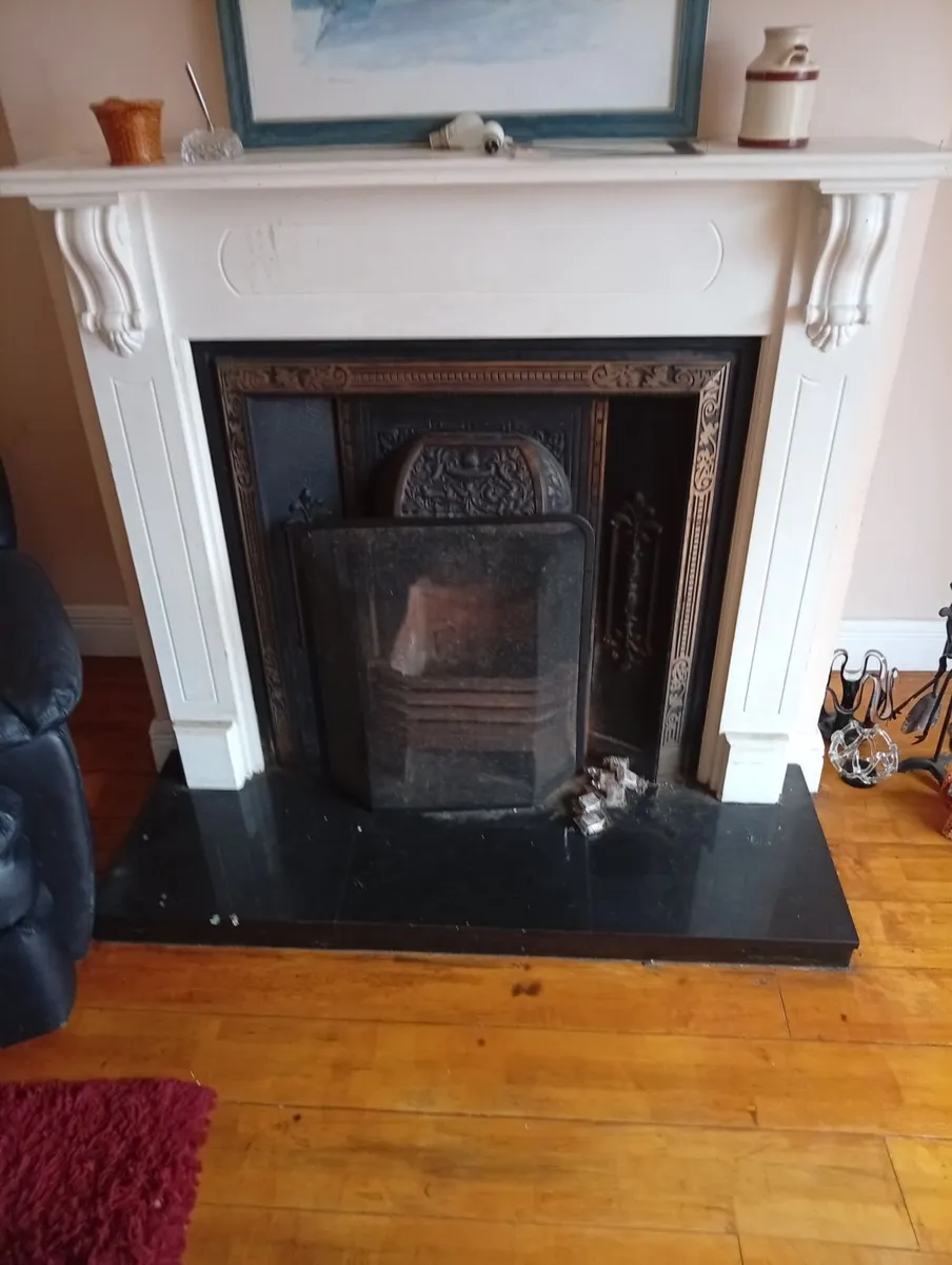 Contents from pyrite house - Image 3