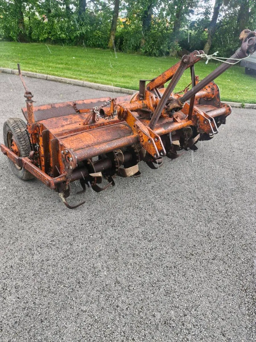 7.  Foot.  Howard rotavator - Image 2