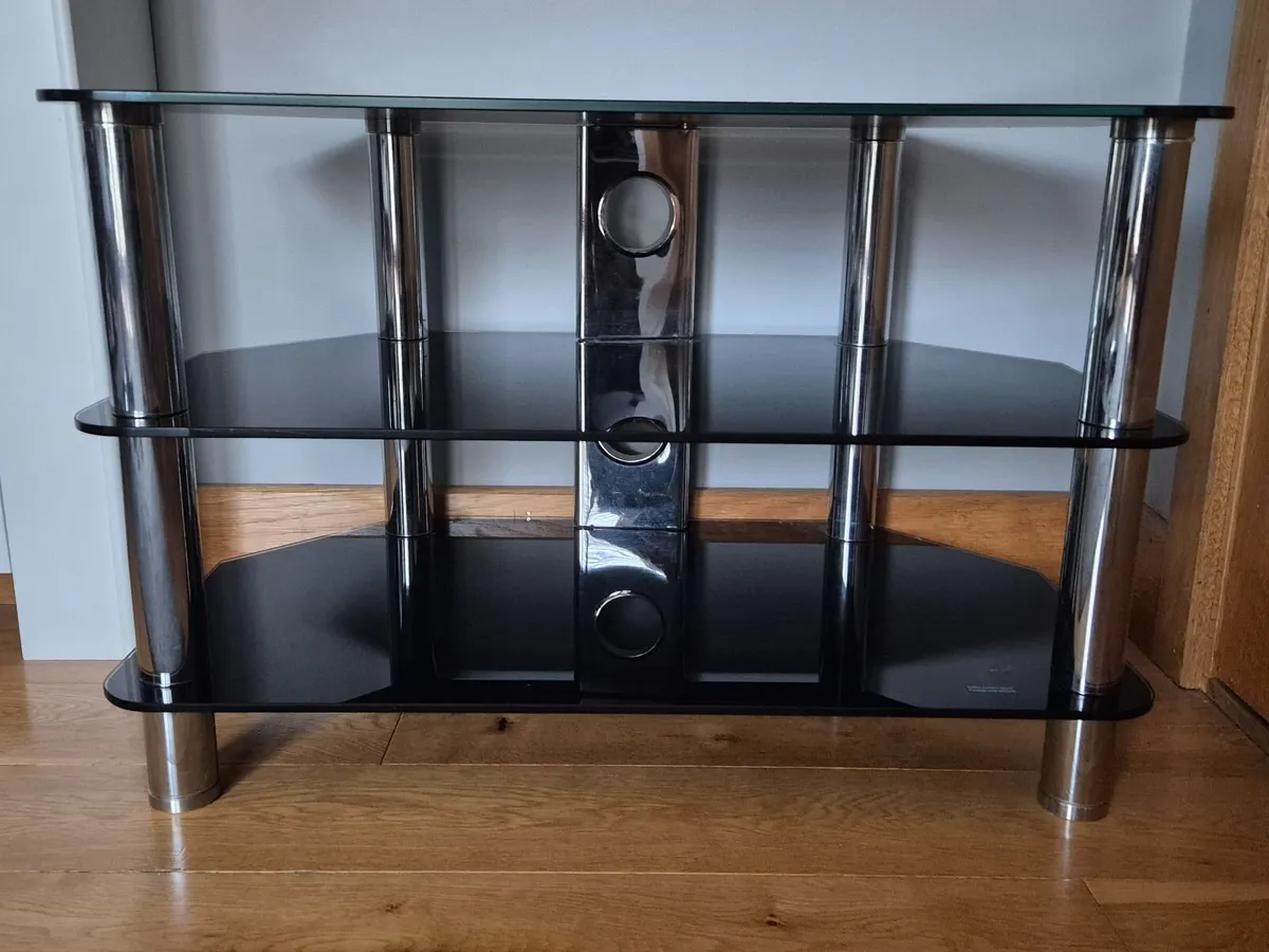 TV Unit - Image 2