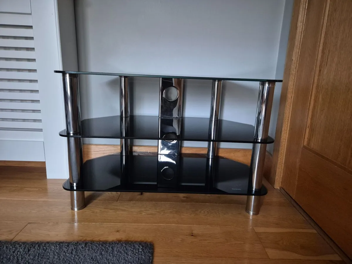 TV Unit - Image 4