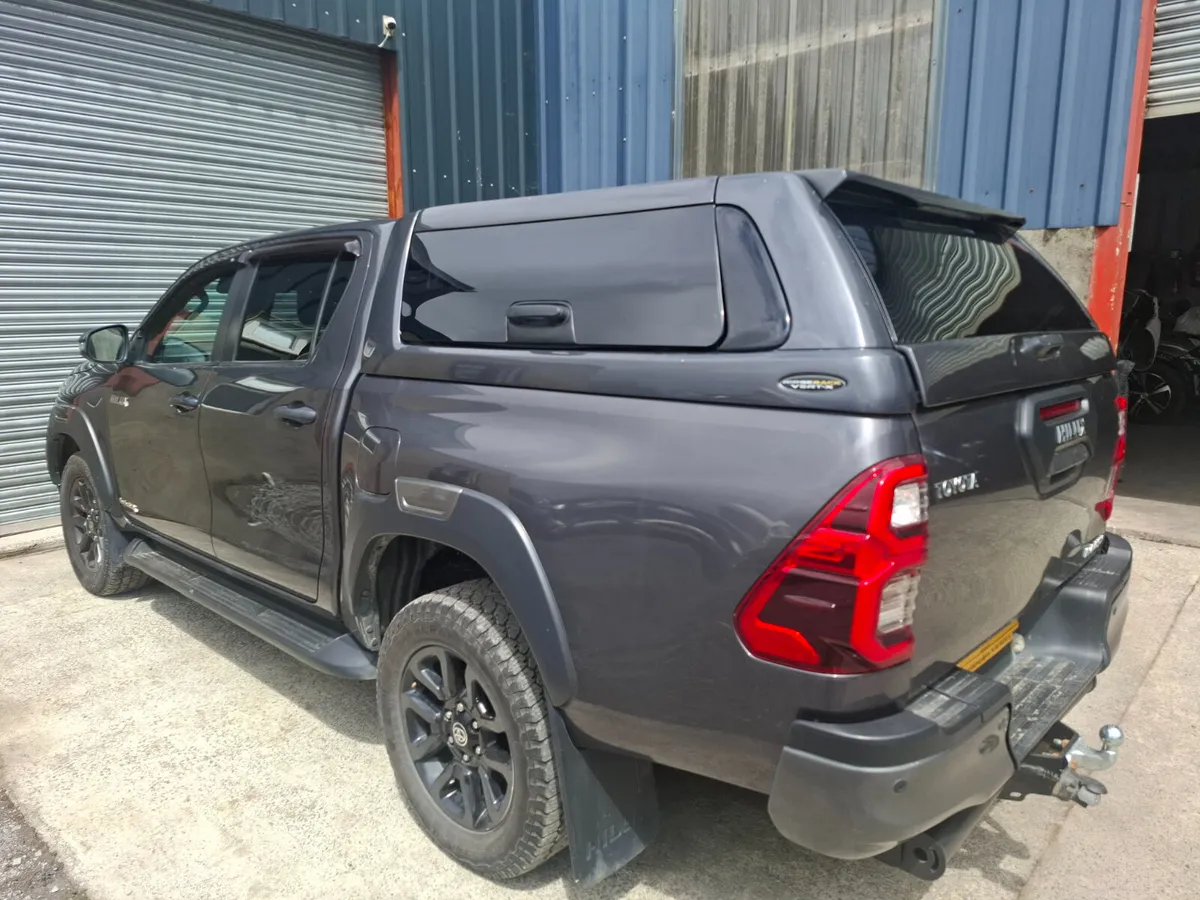 Toyota Hilux 2021  2.8 Auto 200bhp - Image 4