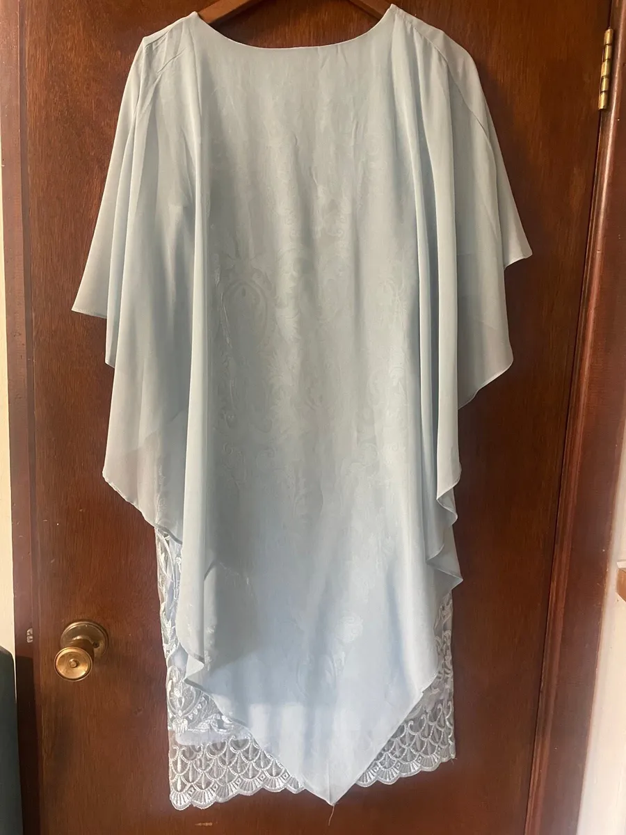 Wedding outfit - Image 2