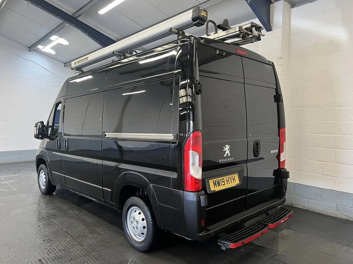 2019 Peugeot Boxer High Roof Panel Van - Image 4