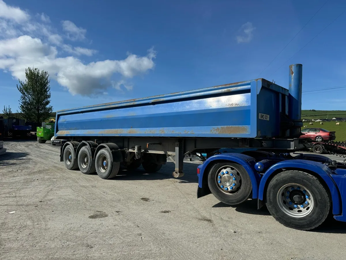 Dennison tipping trailer - Image 1