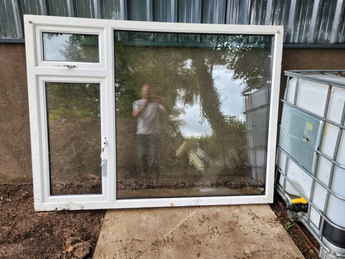 Double glazed windows - Image 3