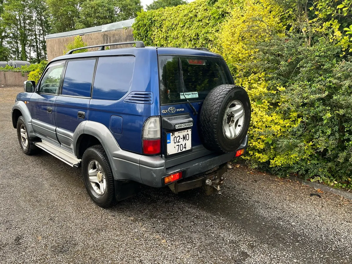 Toyota Land Cruiser GX - Image 2