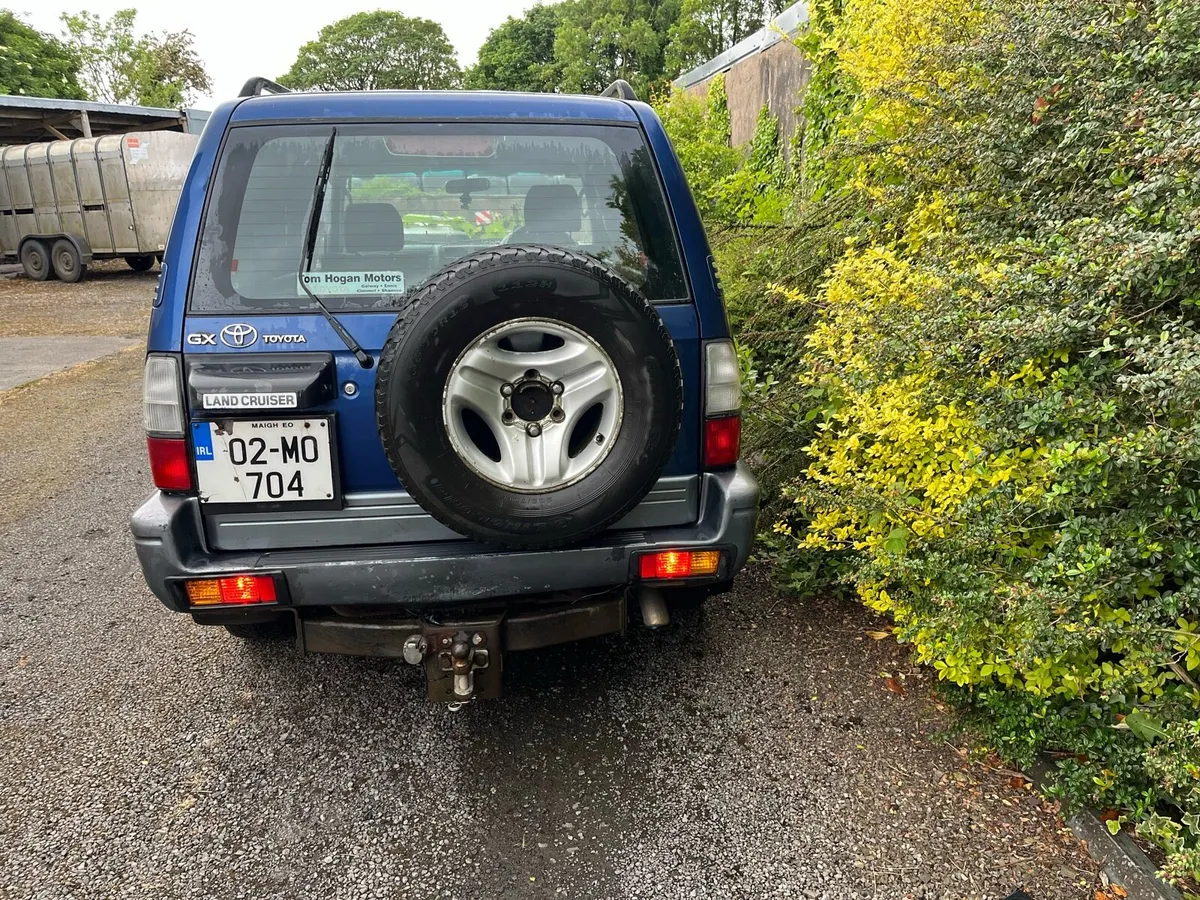 Toyota Land Cruiser GX - Image 3