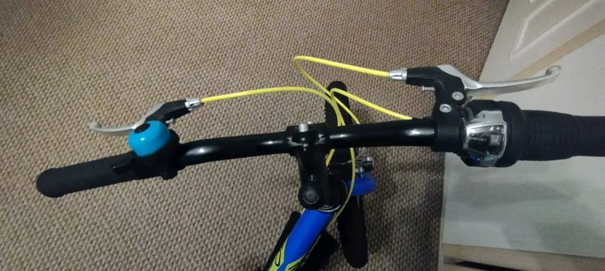Kids bike - Image 4