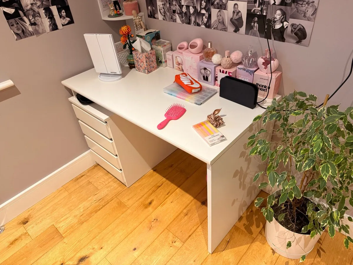 Kids Computer Desk - Image 2
