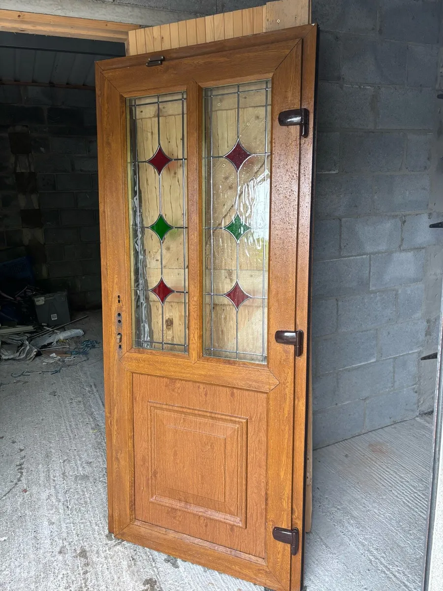 ✳️ HIGH QUALITY UPVC FRONT DOOR FOR SAL - Image 1