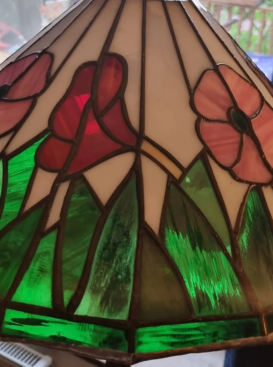 ANTIQUE TIFFANY GLASS 100 YR LAMP - Image 1