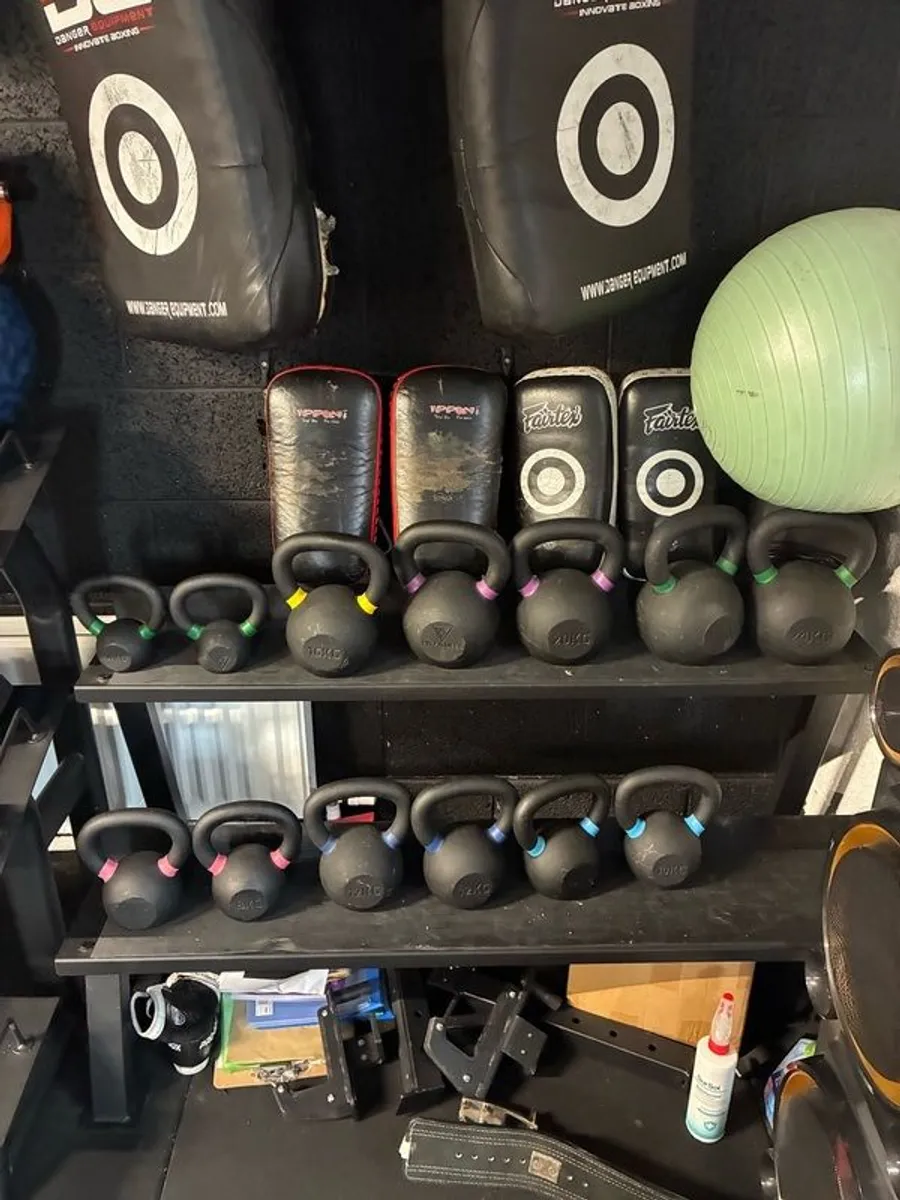 gym equipment - Image 1