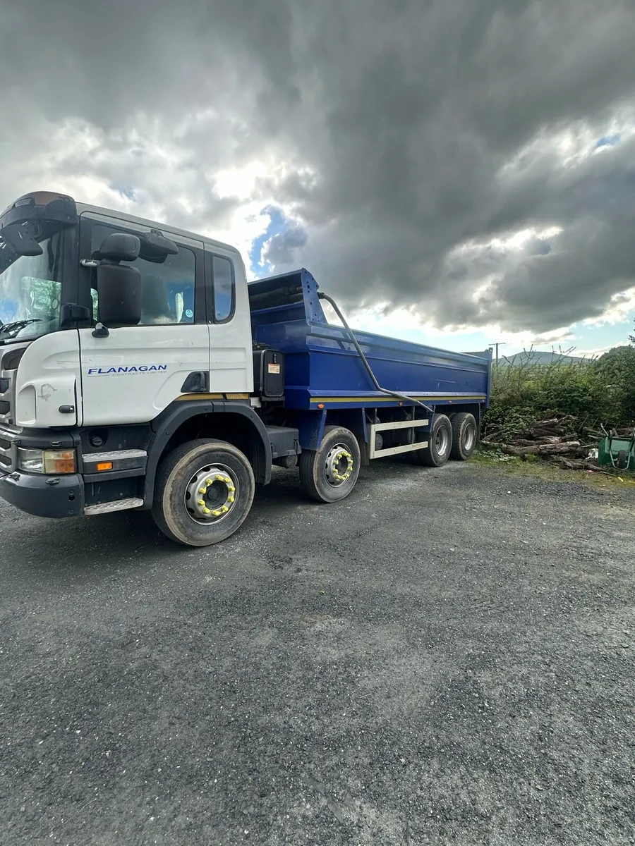Scania tipper - Image 2
