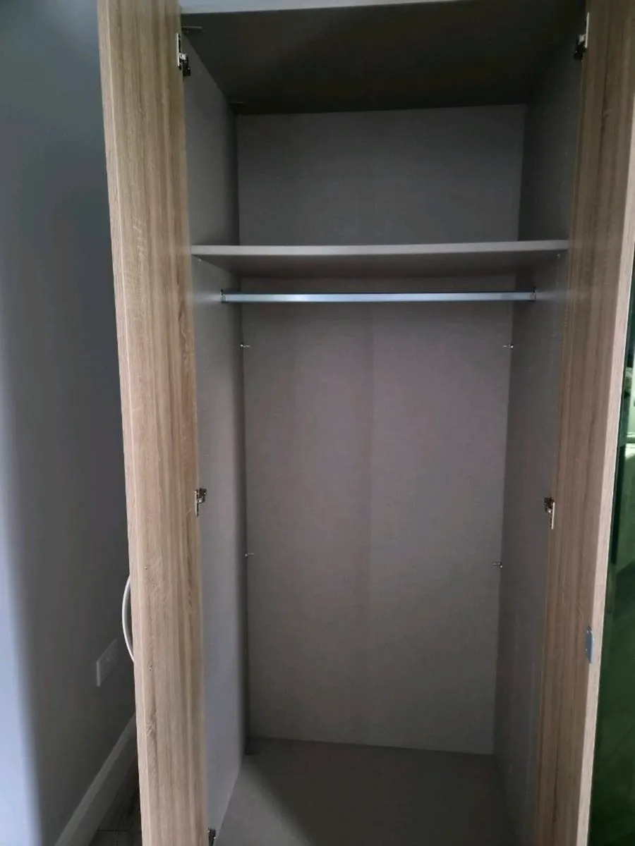 Wardrobe - Image 4