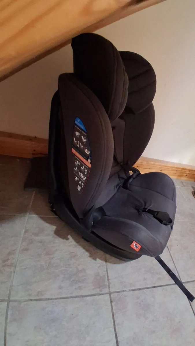 Car seat - Image 2