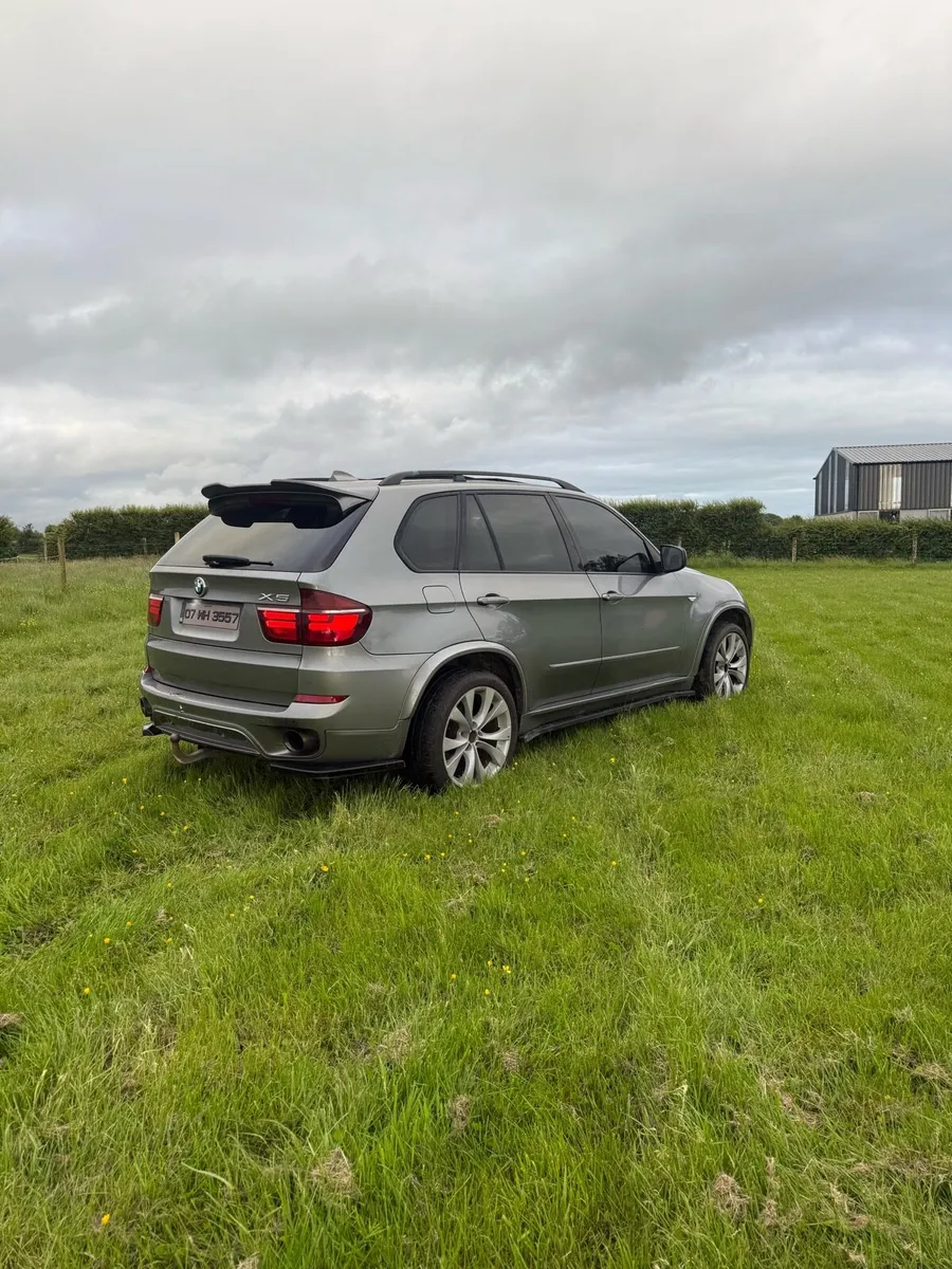 X5 e70 crew cab M57 M sport (pan roof ) - Image 3