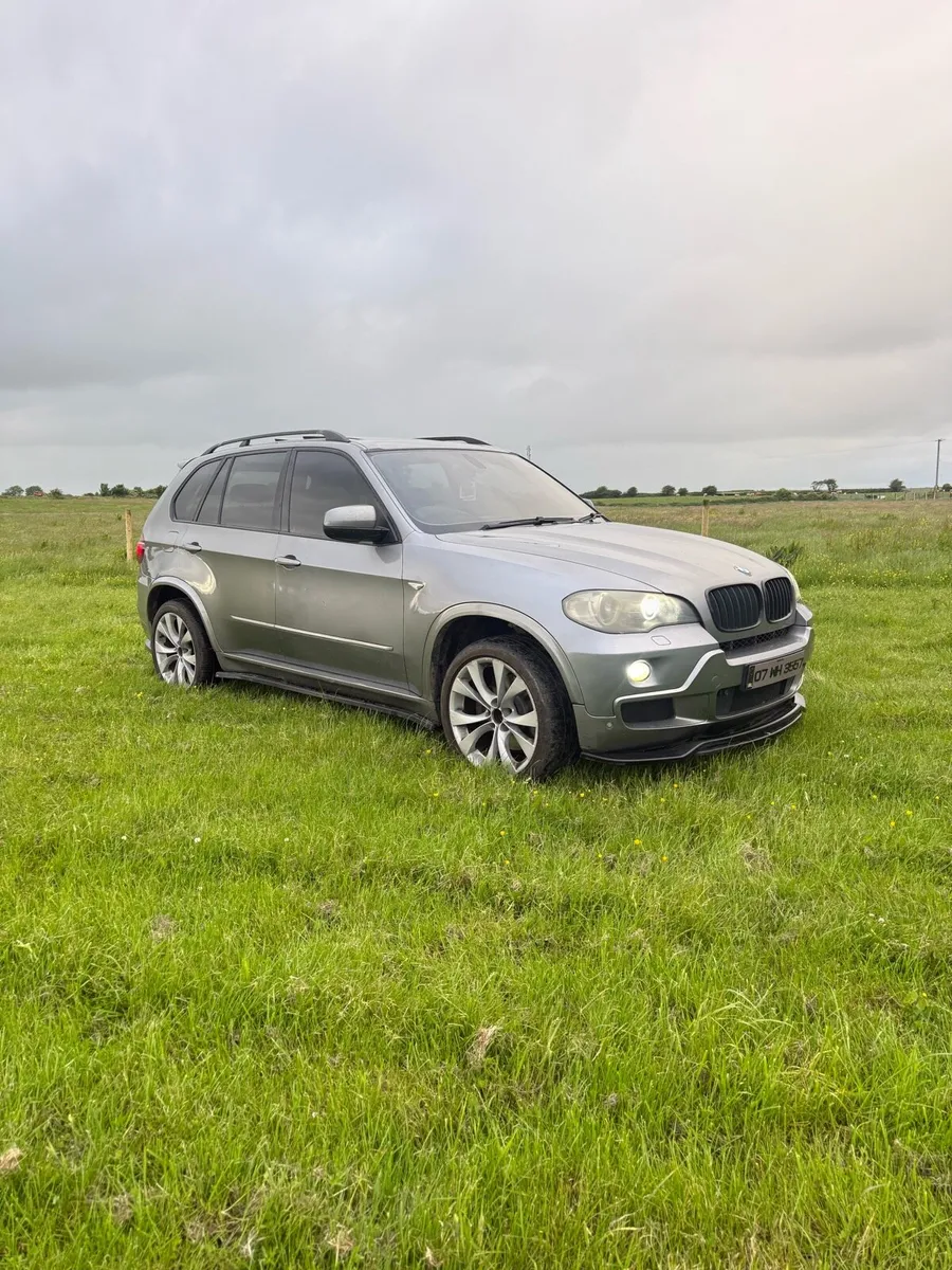 X5 e70 crew cab M57 M sport (pan roof ) - Image 1