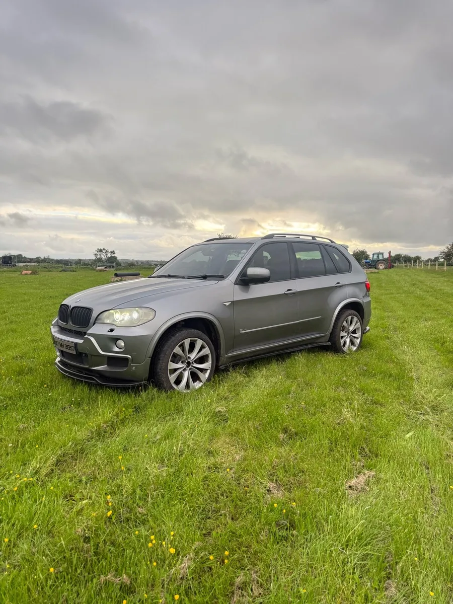 X5 e70 crew cab M57 M sport (pan roof ) - Image 2