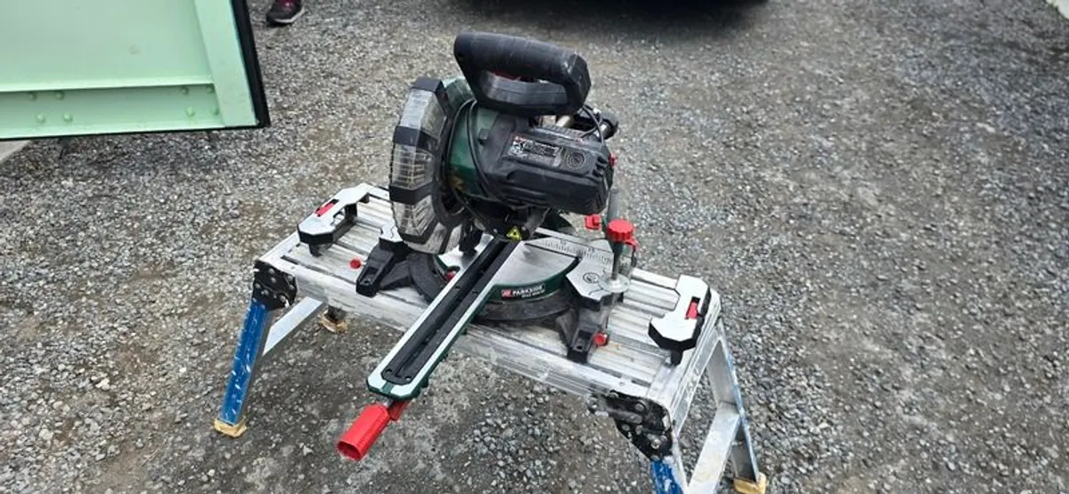 Parkside mitre saw - Image 2