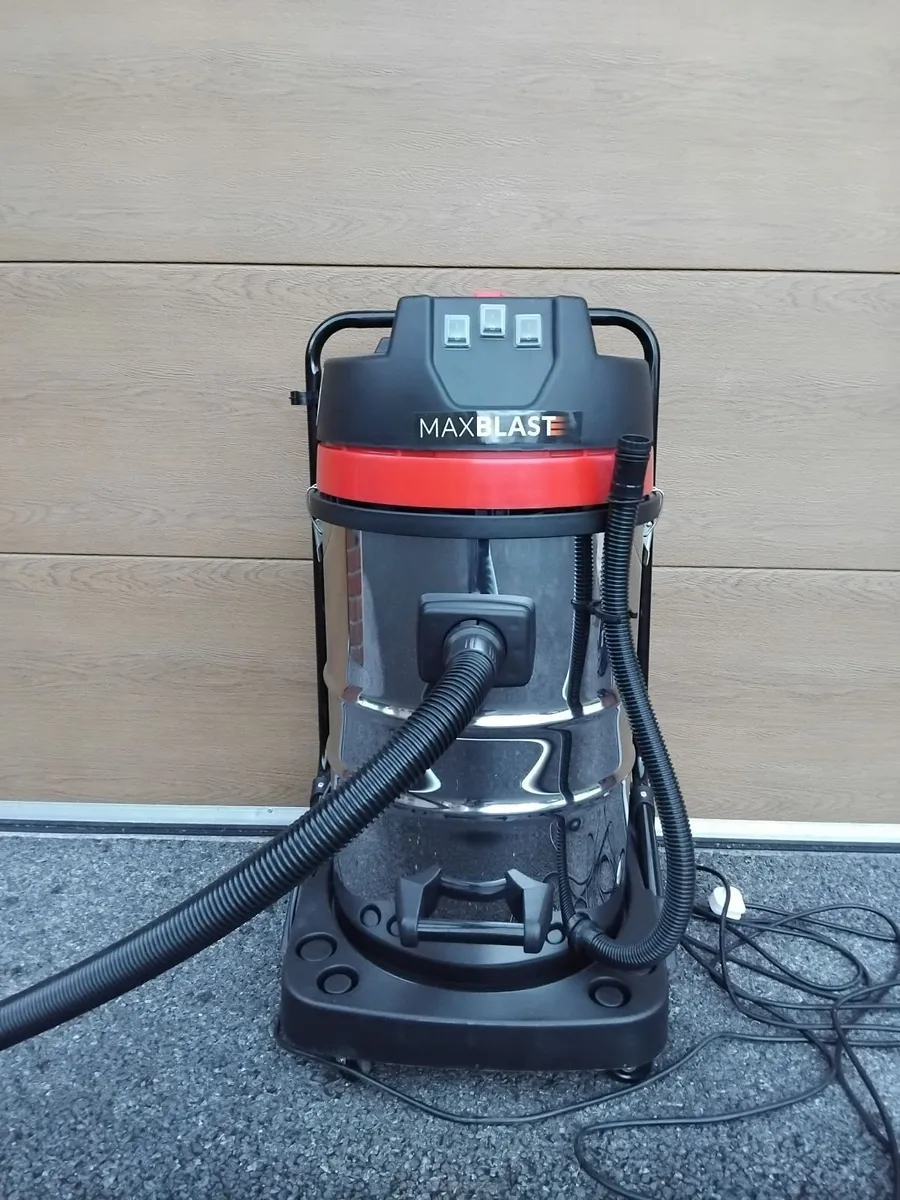 Gutter vacuum - Image 1