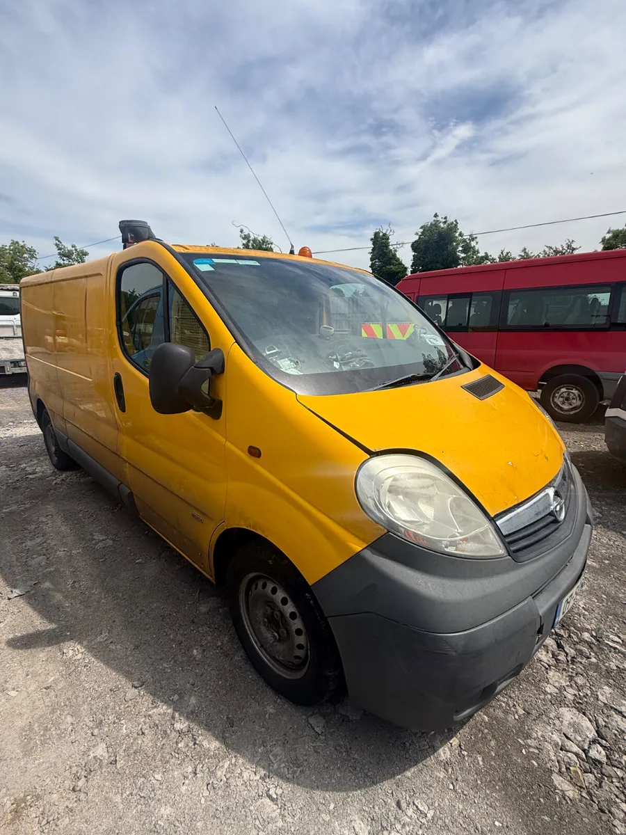 Opel Vivaro 2007 - Image 2