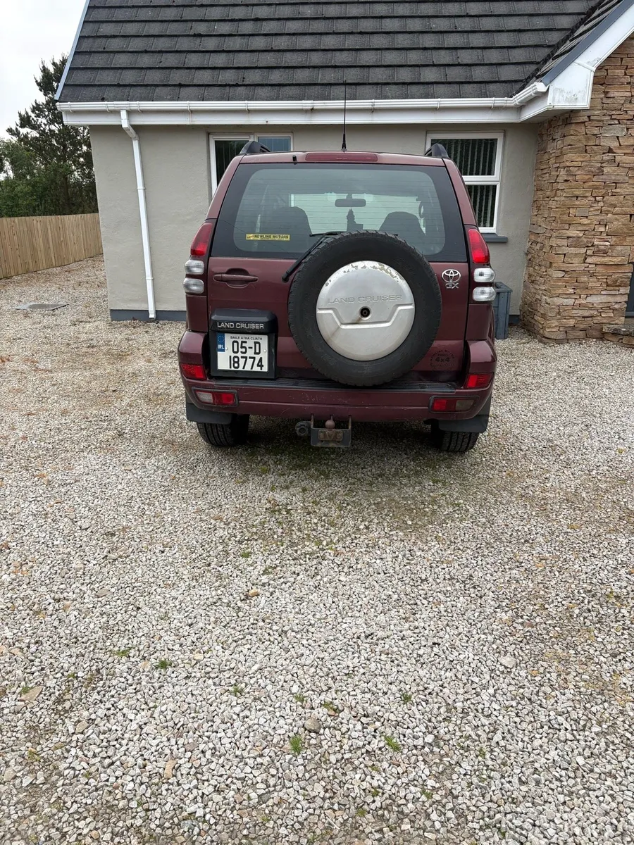 Toyota Land Cruiser - Image 4