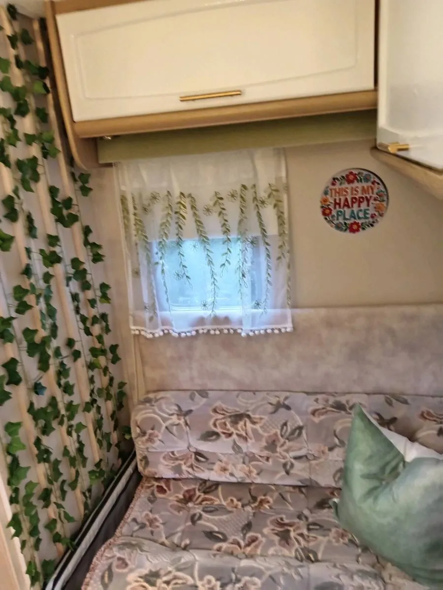 caravan - Image 4