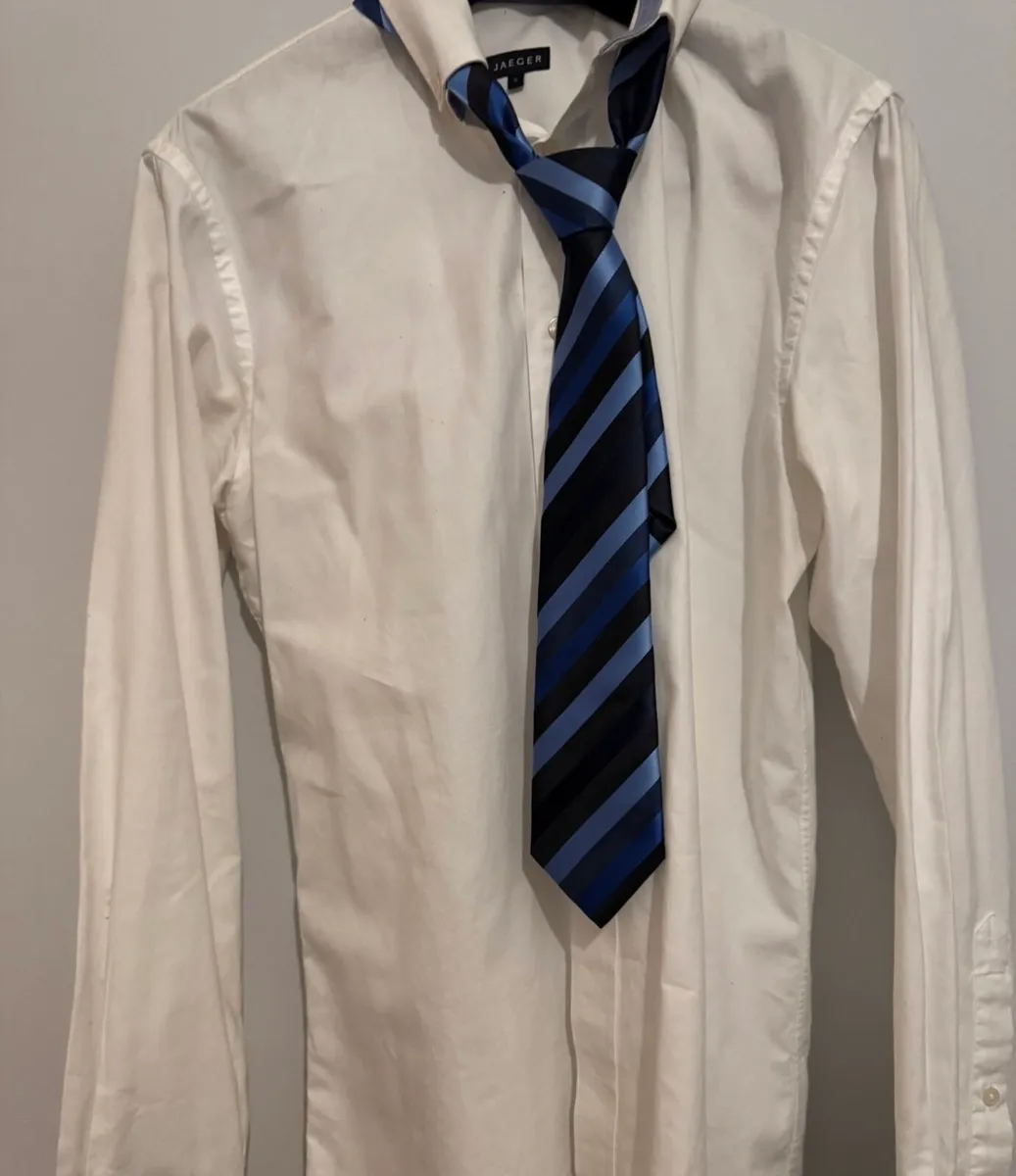 Jäger Navy Suit with Shirt&Tie - Image 3