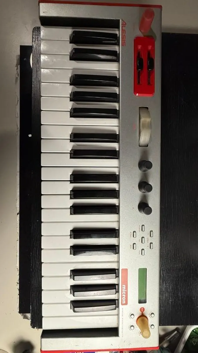 Alesis Micron Synth - Image 2