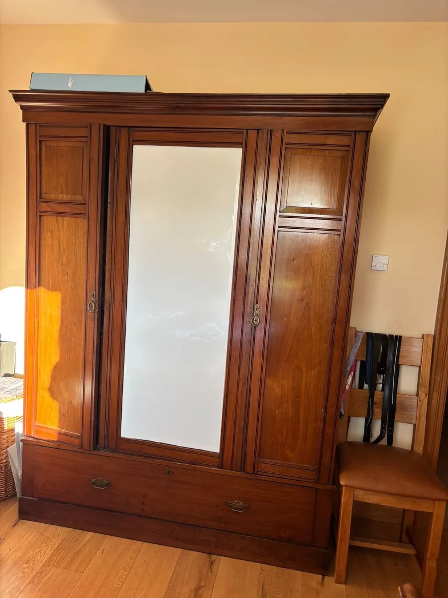 Wardrobe - Image 1