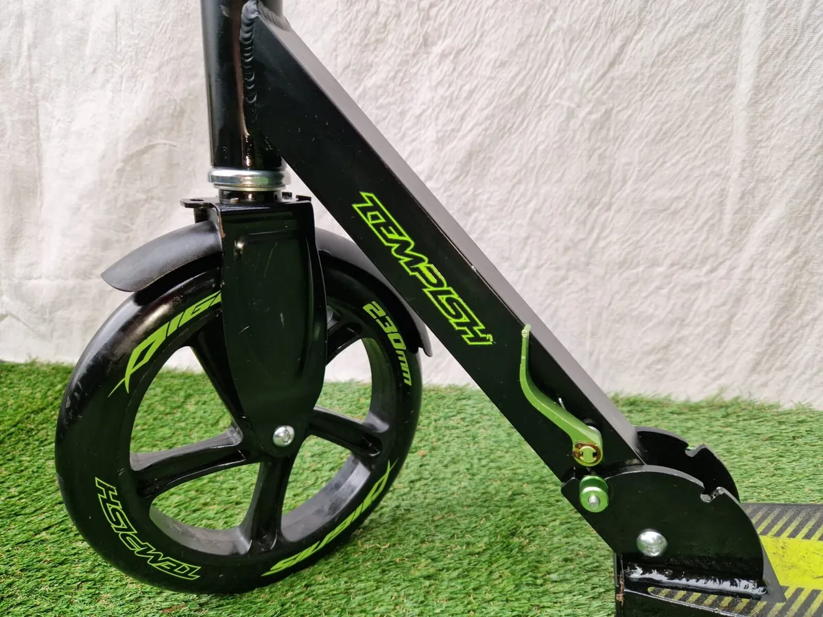 Ignis Tempest Adult Scooter - Image 4
