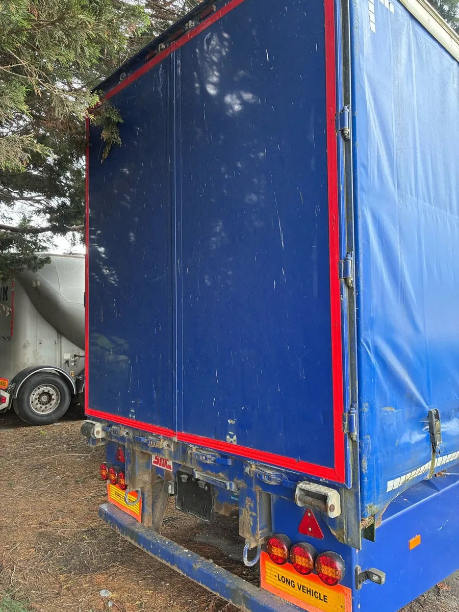 Trailer - Image 3