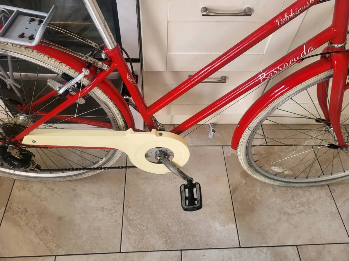 Ladies bike - Image 2