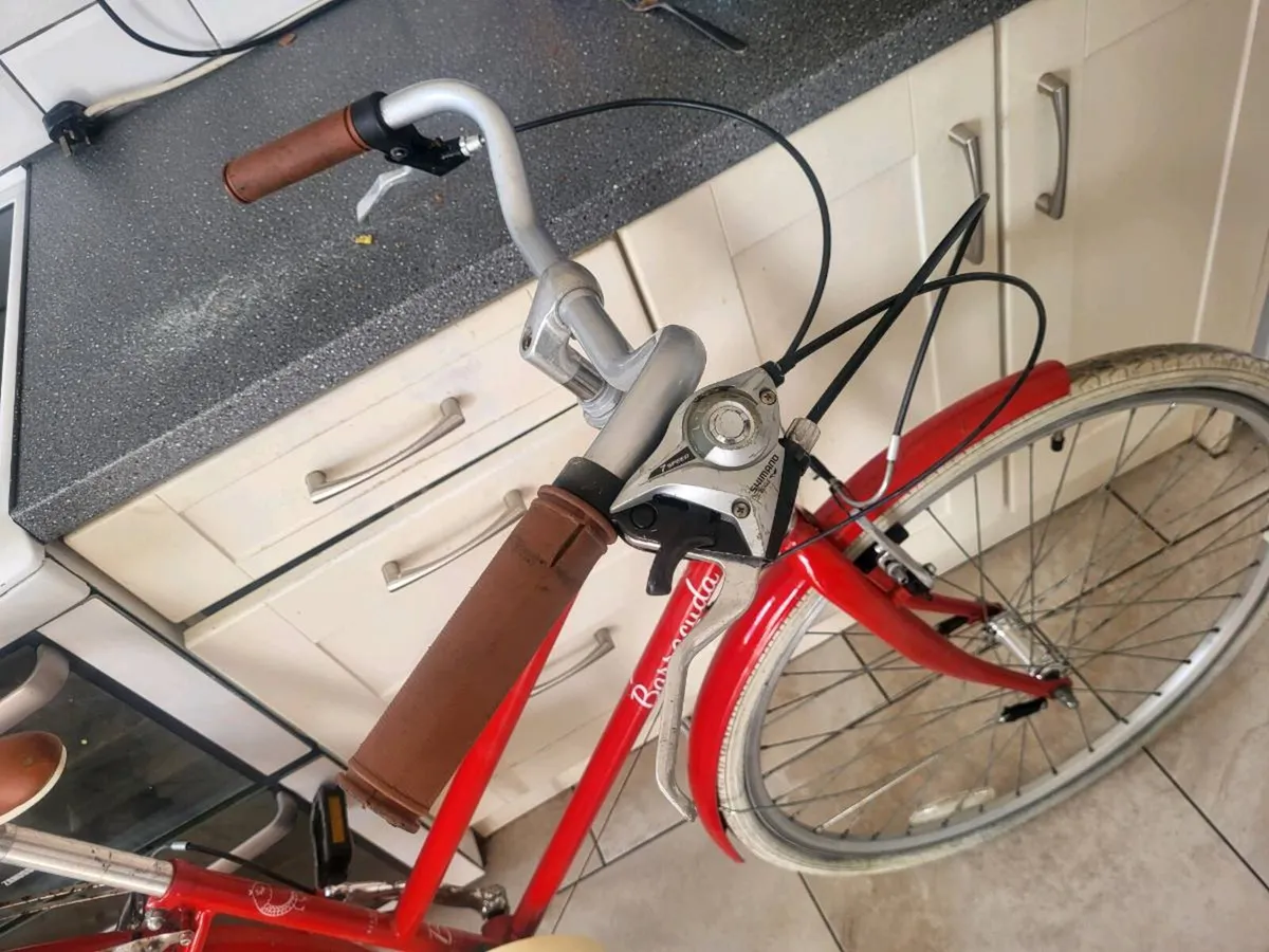 Ladies bike - Image 4