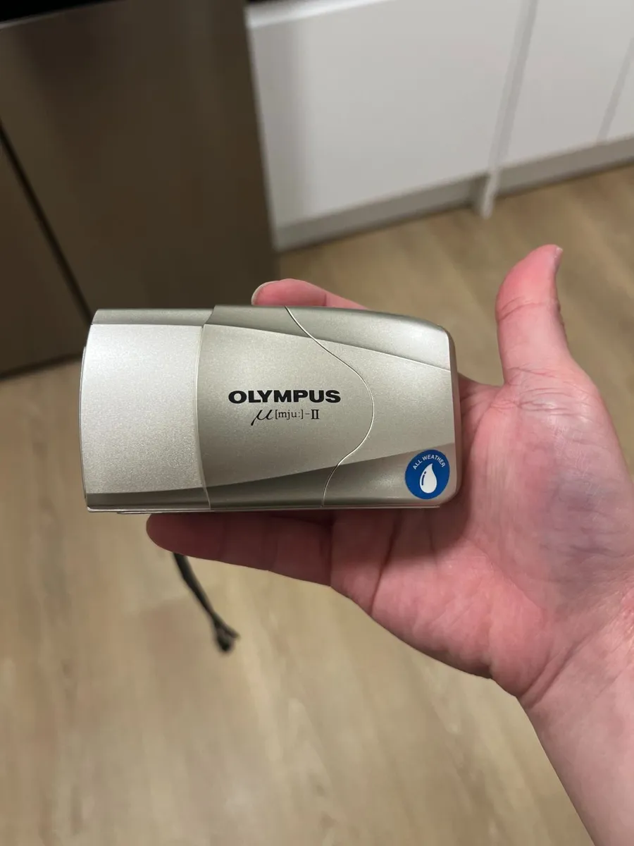 Olympus Mju II 35mm f2.8 (Prime Lens) - Image 3