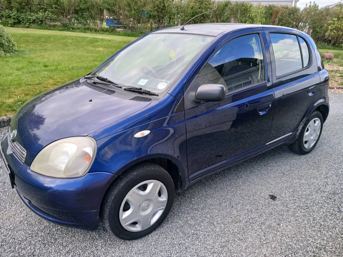 01 Toyota yaris - Image 4