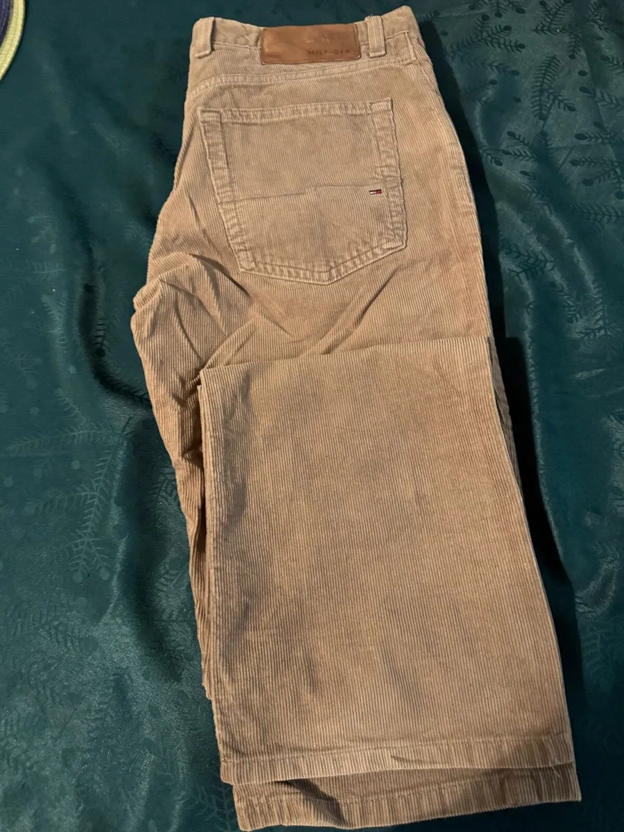 Tommy Hilfiger men's corduroy trousers - Image 1