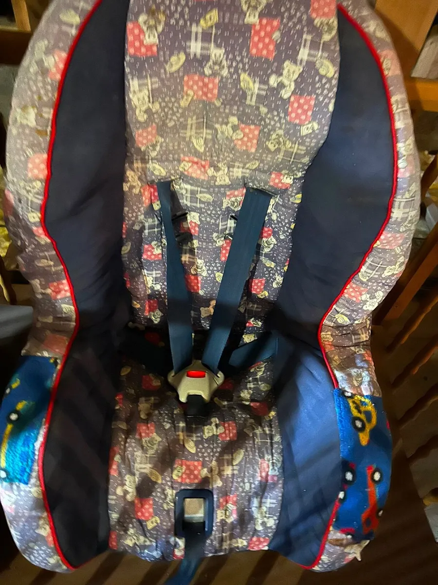 Car seats - Image 3