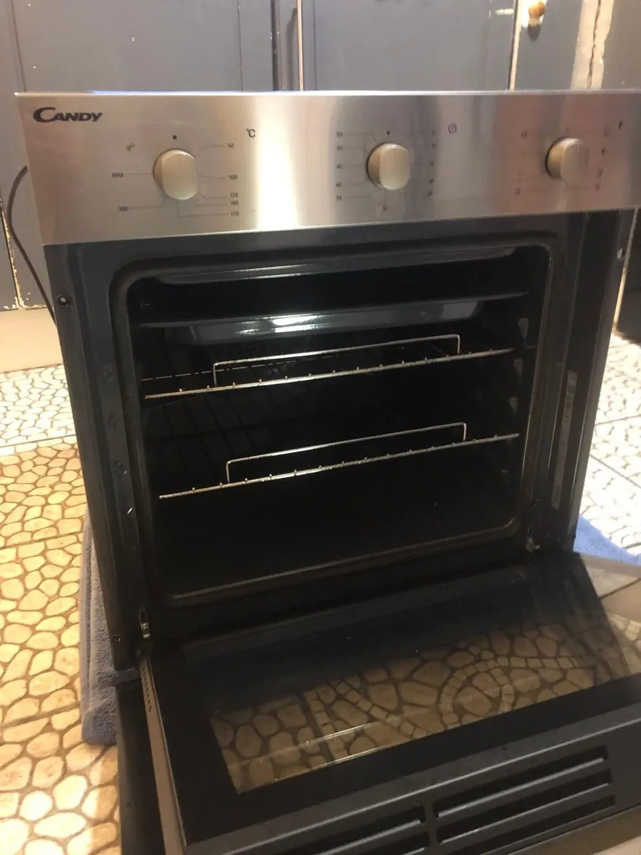 Electric oven - Image 4
