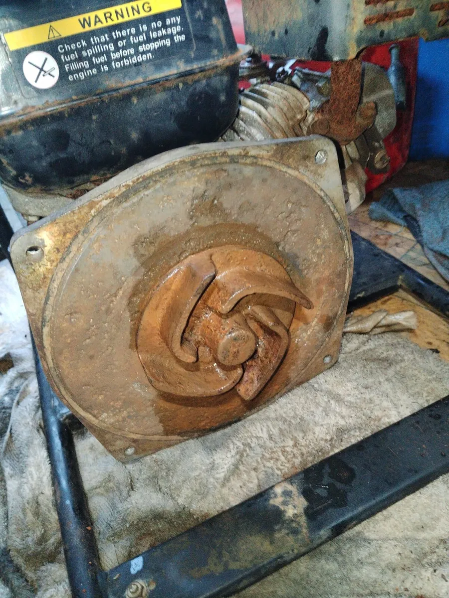 Water pump - Image 2