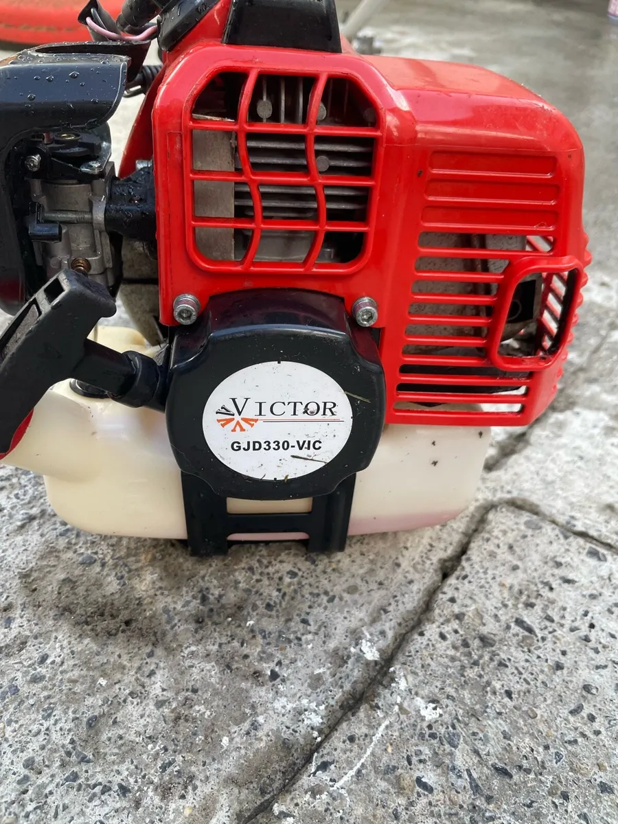 Strimmer / saw/hedge trimmer - Image 4