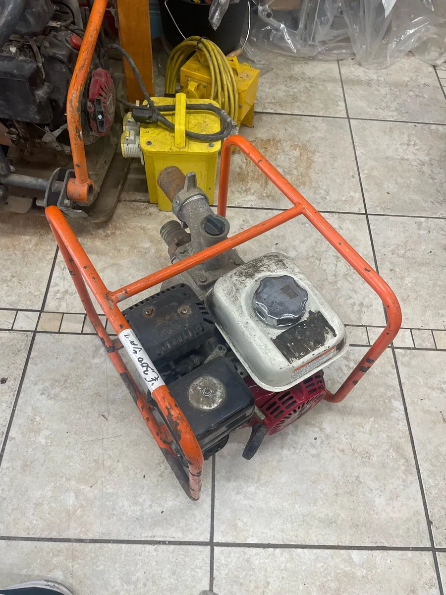 Water pump - Image 3
