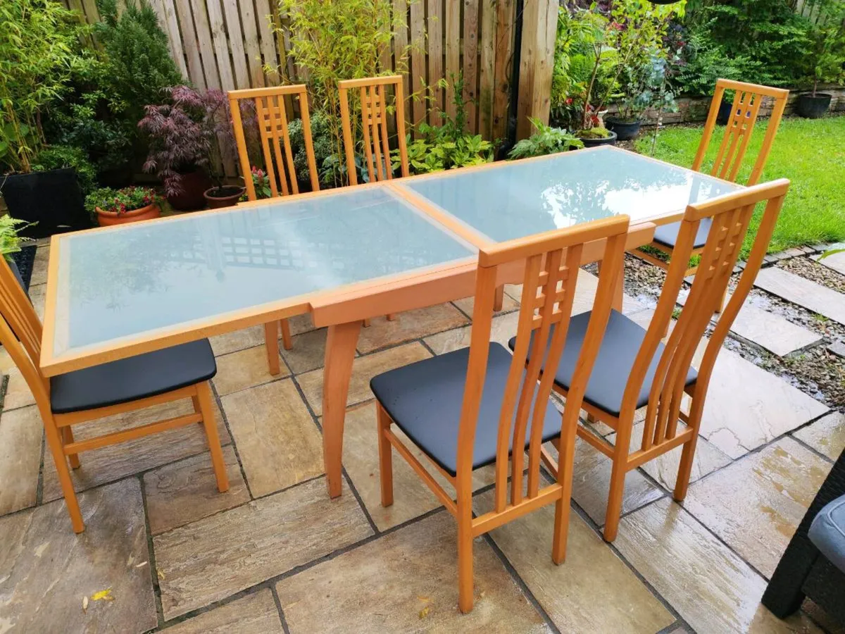 Kitchen dining table - Image 2
