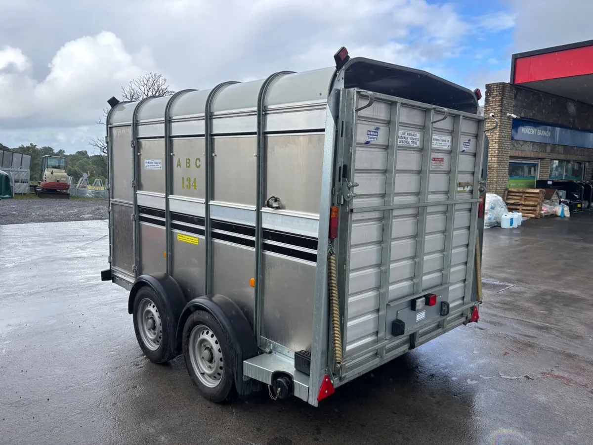 ifor williams ta510 10ft cattle trailer - Image 3