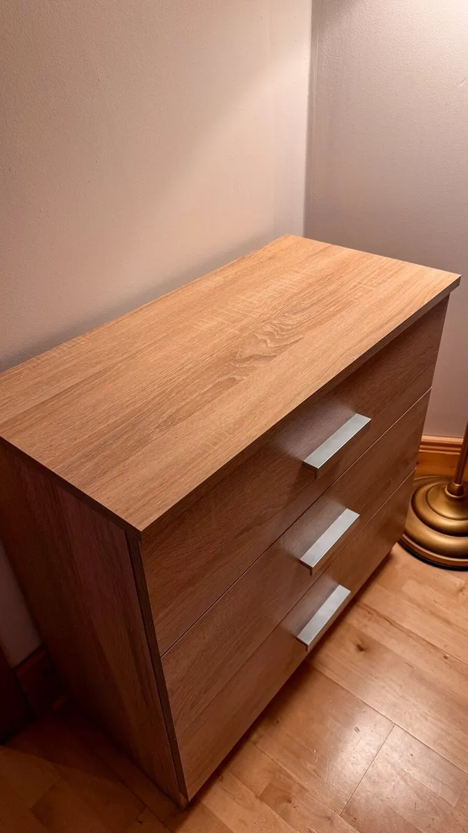 KABDRUP oak 3+5 drw chest bundle - perfect condit - Image 2