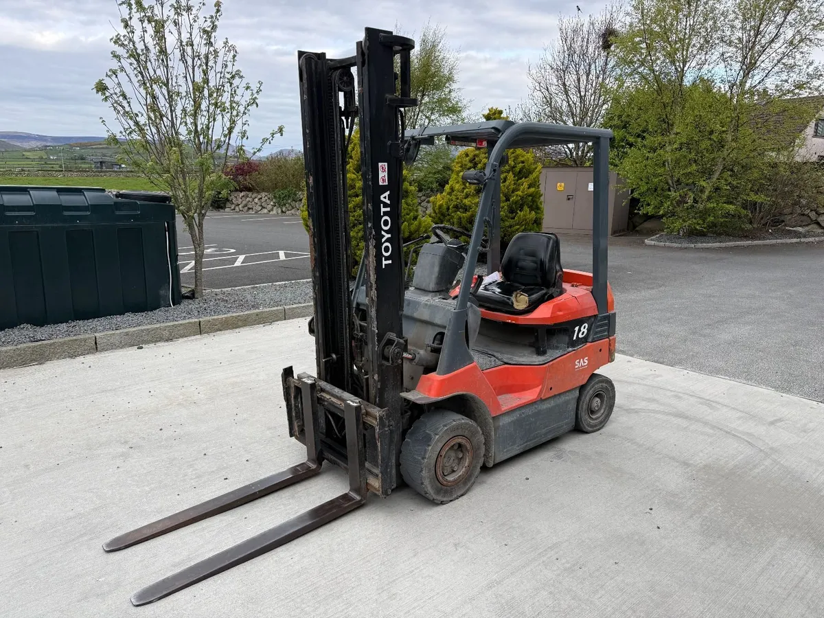 2004 Toyota 7fb18 1.8 ton forklift - Image 4