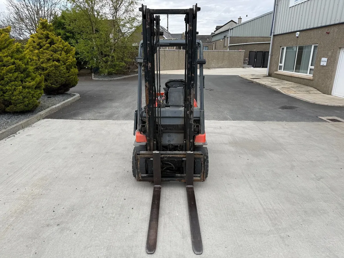 2004 Toyota 7fb18 1.8 ton forklift - Image 3